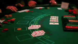 Dashboard utama agenlive4d menampilkan pasar olahraga, kasino langsung, dan permainan slot